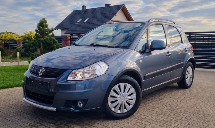 suzuki kujawsko-pomorskie Suzuki SX4 cena 24900 przebieg: 152000, rok produkcji 2009 z Tuchola